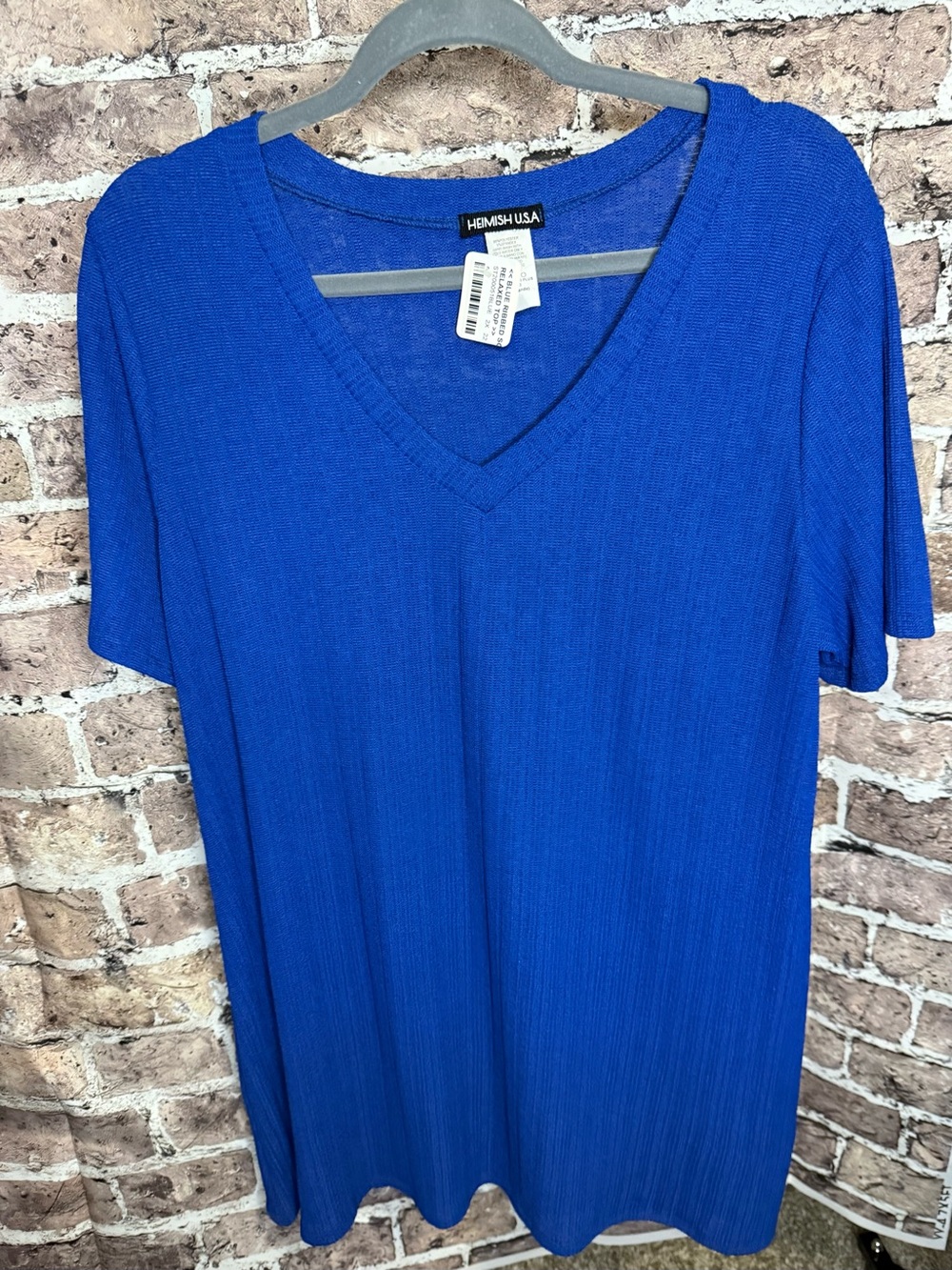 HEIMISH USA Women's V-Neck Short Sleeve Top in Cobalt Blue